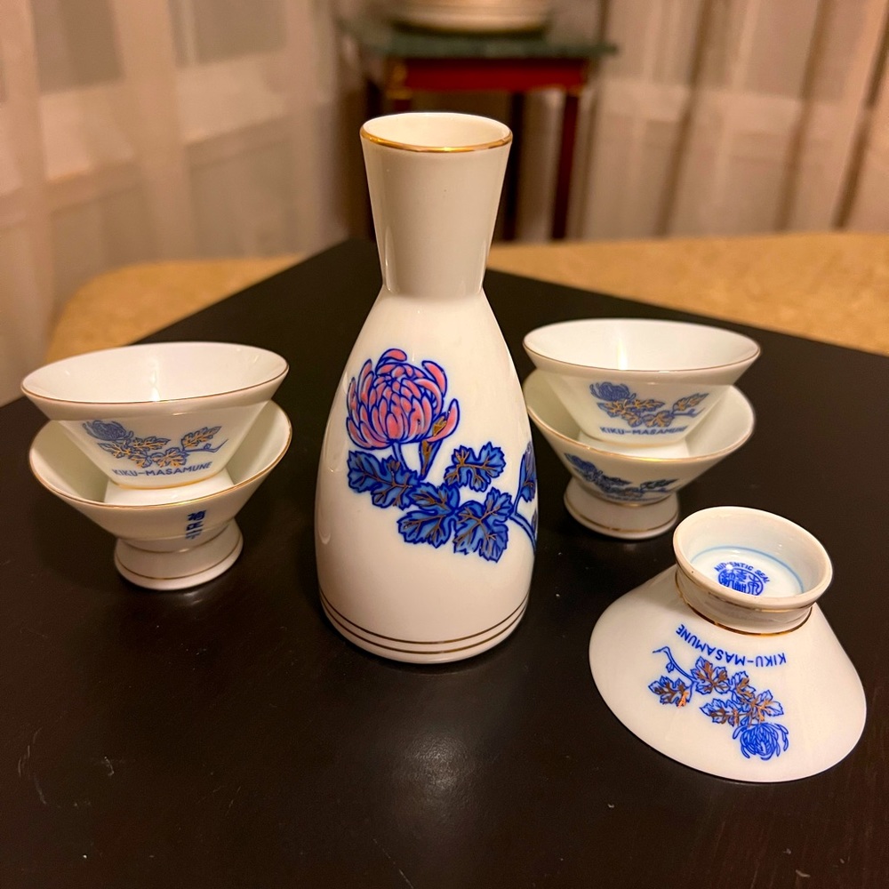 Vintage 7 Piece Porcelain Kiku Masamune Sake Set with Authentic Seal of Japan